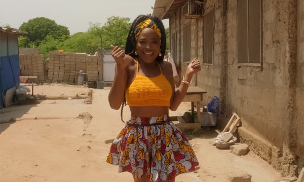 Efya – Ankwadobi Efya – Ankwadobi ft. Medikal (Prod. by DareMameBeat)